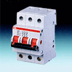 Автоматичний вимикач (АВВ-S283-B) 100A 3p B реф. GHS2830001R0825 05332 фото